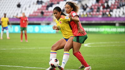 Maithe López en acción de juego con Colombia vs. Portugal en partido del Mundial Femenino Sub-20.