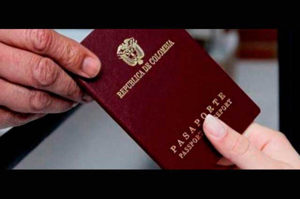 070215pasaportesmed_0.jpg