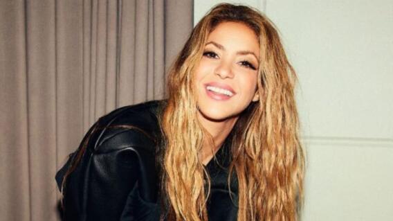 Shakira Shakira