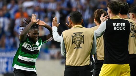 Geovany Quenda, extremo de 17 años que juega en el Sporting Lisboa  Geovany Quenda, extremo de 17 años que juega en el Sporting Lisboa
