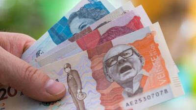 Identifica un billete falso con un producto que fácilmente tienes en casa