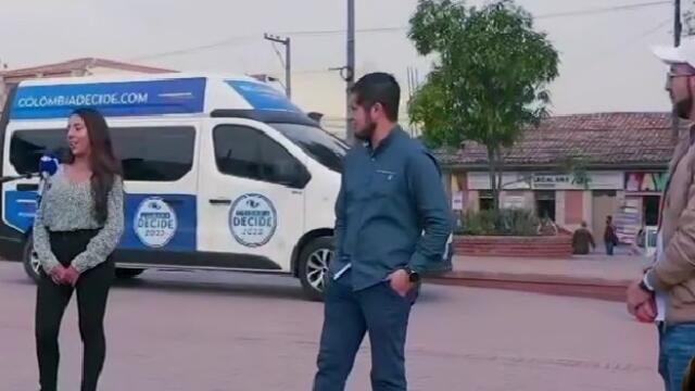 Jóvenes en Soacha hablan de “abandono estatal” y piden que no los vean como “botín de votos” Jóvenes en Soacha hablan de “abandono estatal” y piden que no los vean como “botín de votos”