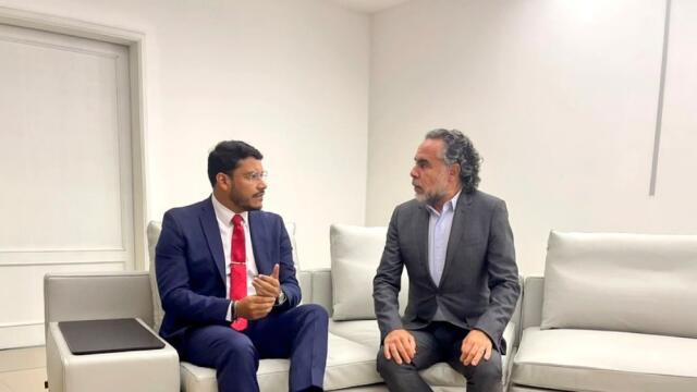 Armando Benedetti llegó a Venezuela para reunión con Nicolás Maduro Armando Benedetti llegó a Venezuela para reunión con Nicolás Maduro