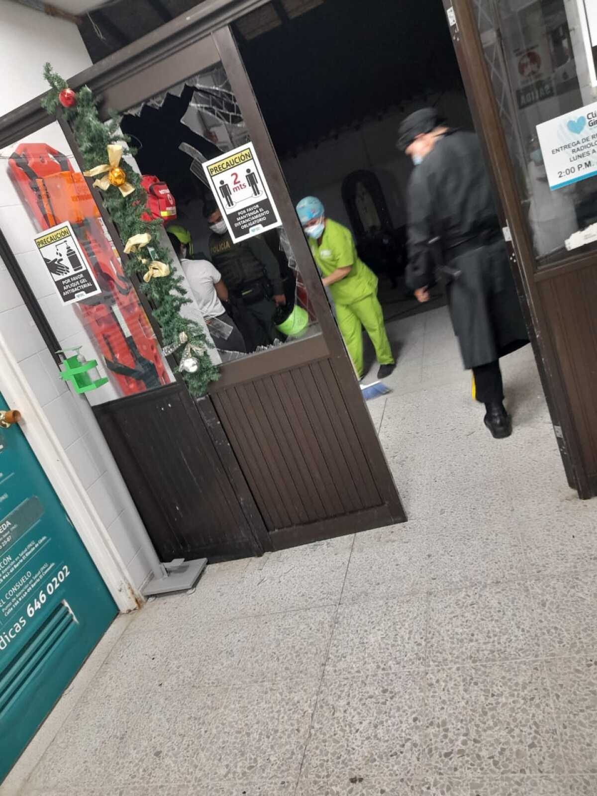 FOTO VENTANA HOSPITAL GIRÓN.jpg