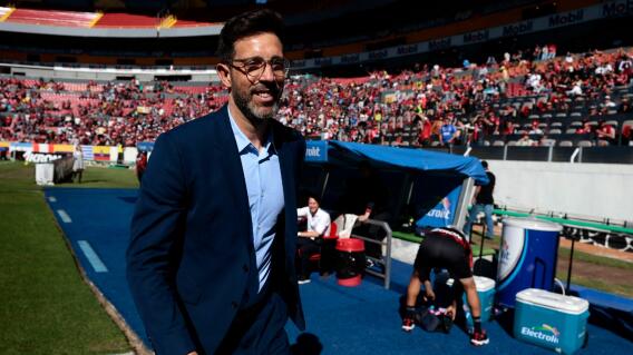 Jorge Bava, estratega uruguayo que suena para tomar las riendas de Santa Fe. Jorge Bava, estratega uruguayo que suena para tomar las riendas de Santa Fe.