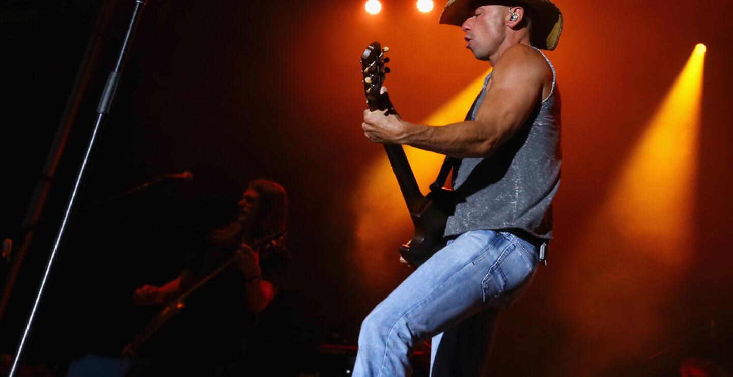 2. Kenny Chesney Ingresos:USD$39,8 millones