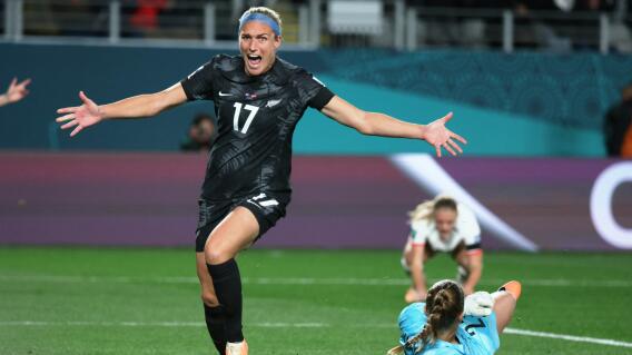 Hannah Wilkinson festeja el gol que le marcó a Noruega, en el Mundial femenino. Hannah Wilkinson festeja el gol que le marcó a Noruega, en el Mundial femenino.