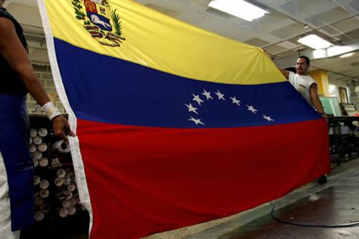 49673_BLU Radio, Bandera de Venezuela - Foto: AFP