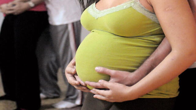 Mujer que denunció falso robo de bebé utilizó carne de cerdo para simular una placenta