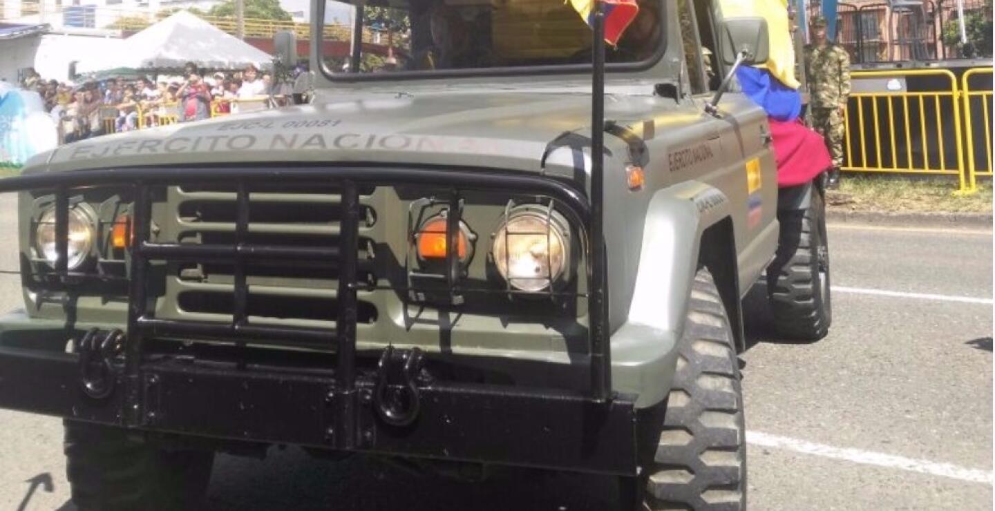 287952_Desfile militar Día de Independencia en Cali - Foto: BLU Radio