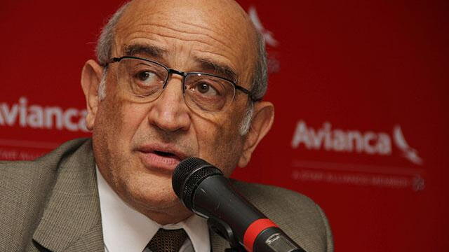 No habrá retaliaciones, vuelvan al trabajo: Efromovich hace llamado a pilotos de Avianca