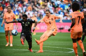 Países Bajos y Sudáfrica, en acción en el Mundial Femenino 2023. Países Bajos y Sudáfrica, en acción en el Mundial Femenino 2023.