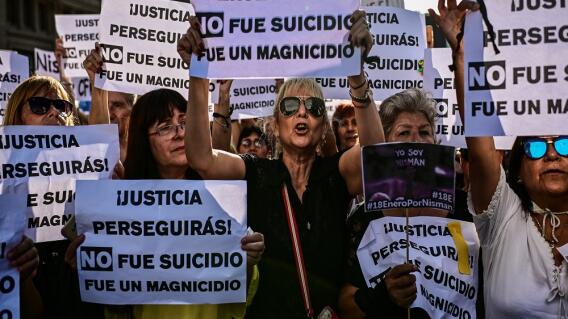 353089_BLU Radio. Marcha por Nisman / Foto: AFP 353089_BLU Radio. Marcha por Nisman / Foto: AFP