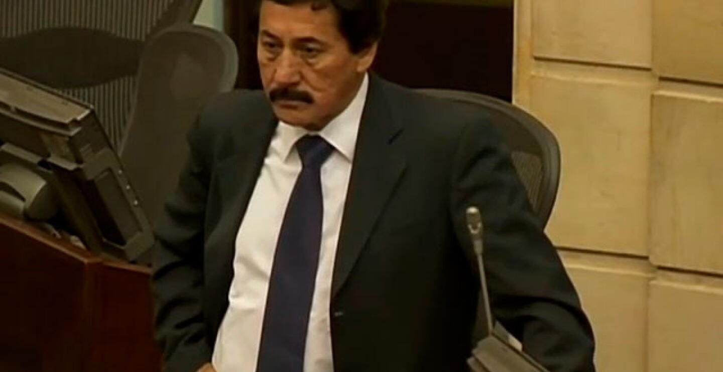 senador.jpg