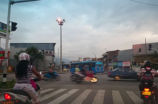 230215-motos-cali.jpg