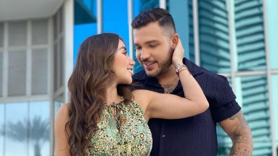 Descubre cuánto ganan Jessi Uribe y Paola Jara por sus videos en YouTube. Descubre cuánto ganan Jessi Uribe y Paola Jara por sus videos en YouTube.