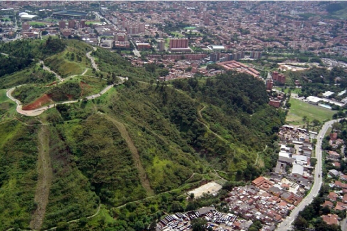 160915_cerros_tutelares.jpg