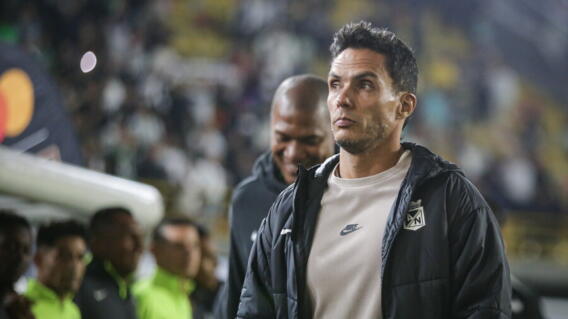 Lucas González, DT de Atlético Nacional.