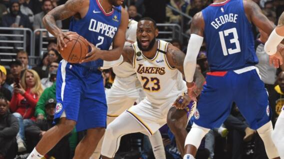 372713_Lakers-Clippers / AFP