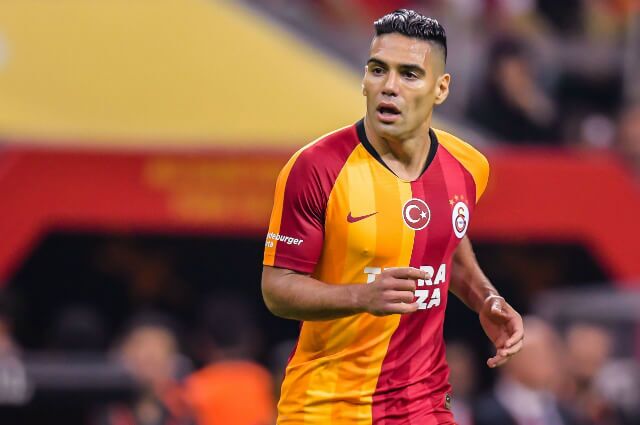 329549_falcao_galatasaray_181019_.jpg