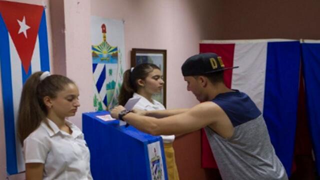 Casi el 80% de los cubanos inscritos votaron por referendo constitucional