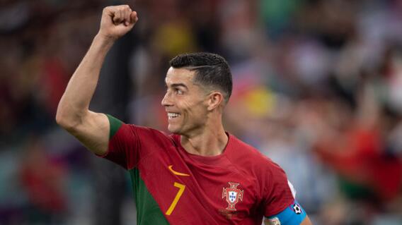 Cristiano Ronaldo, capitán y gran figura de la selección de Portugal. Cristiano Ronaldo, capitán y gran figura de la selección de Portugal.