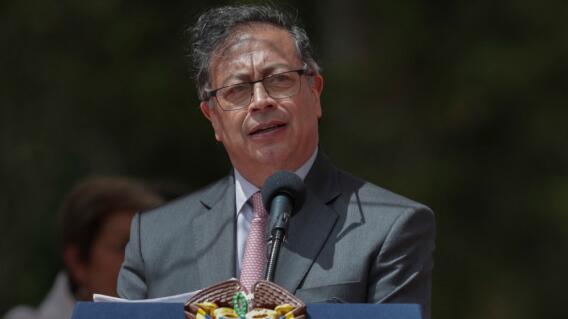 Gustavo Petro (2).jpg Gustavo Petro (2).jpg