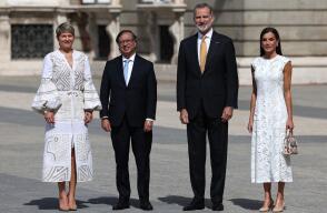 Encuetro del presidente Petro con los reyes de España.