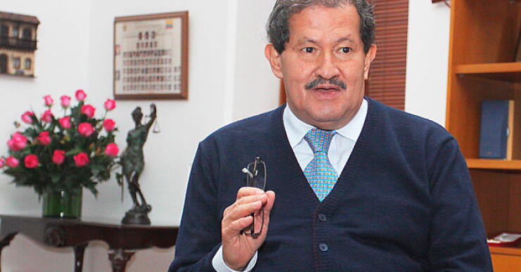 120215-angelino-garzon_0.jpg
