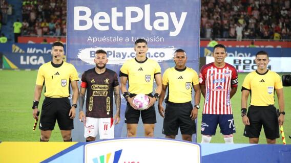 América de Cali vs. Junior de Barranquilla. América de Cali vs. Junior de Barranquilla.