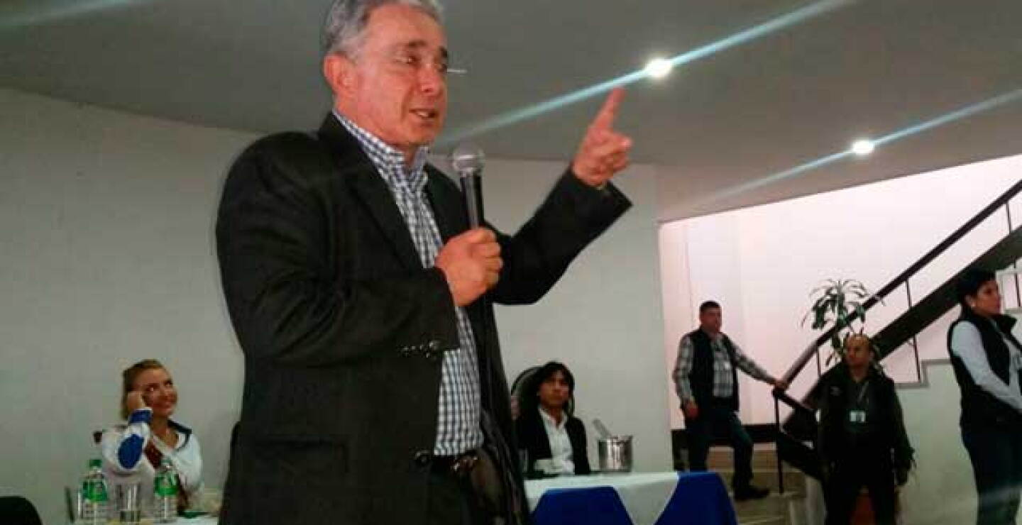 160515_alvaro_uribe.jpg