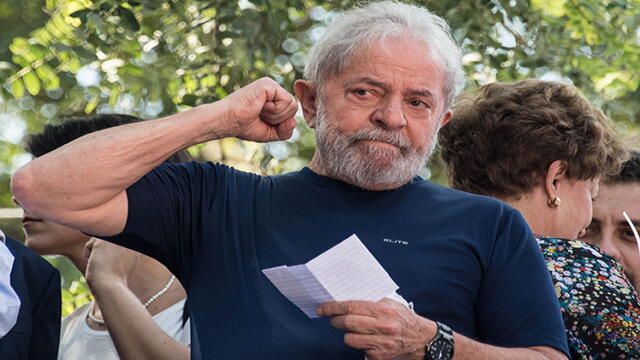 Lula da Silva recupera libertad tras 19 meses en prisión 
