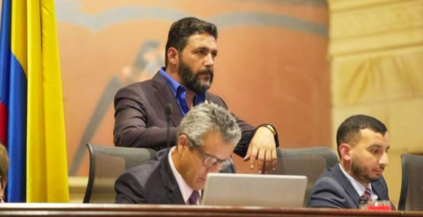 Duro reclamo de Agmeth Escaf a Petro: "Duque no es quien manda en Palacio"