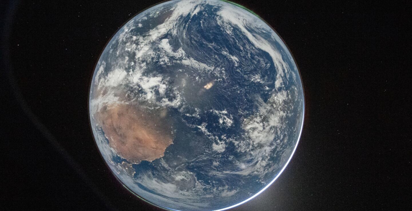 Imagen de la Tierra tomada por Artemis II.