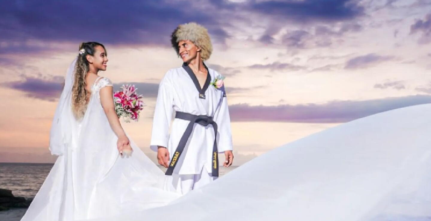 Tarzán, exparticipante del Desafío, contrajo matrimonio: así fue su particular traje de bodas