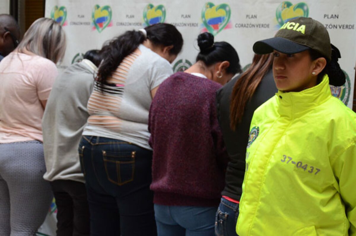 270315-los-costenos_banda.jpg