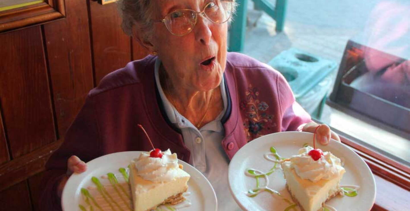 Comiendo pie de lima