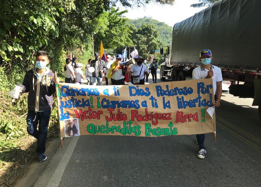 FOTO MARCHA SECUESTRADO 1.jpg