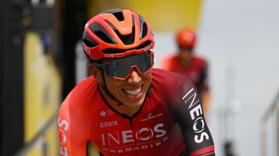 Egan Bernal, ciclista colombiano del INEOS Grenadiers, en medio del Tour de Francia 2024 Egan Bernal, ciclista colombiano del INEOS Grenadiers, en medio del Tour de Francia 2024