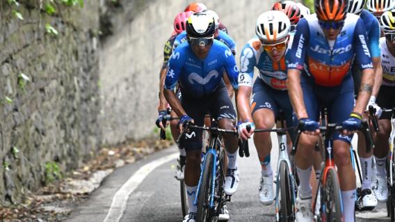 Nairo Quintana, ciclista colombiano del Movistar Team, en acción de carrera del Giro de Italia 2024 Nairo Quintana, ciclista colombiano del Movistar Team, en acción de carrera del Giro de Italia 2024
