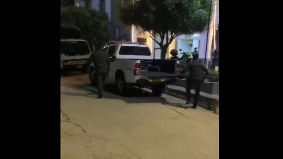 En Ciénaga de Oro, patrullero mató a intendente jefe y luego se disparó En Ciénaga de Oro, patrullero mató a intendente jefe y luego se disparó
