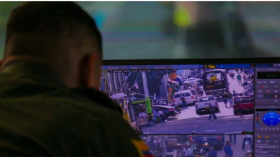 329100_BLU Radio. Cámaras de seguridad en Medellín / Foto: Secretaría de Seguridad 329100_BLU Radio. Cámaras de seguridad en Medellín / Foto: Secretaría de Seguridad
