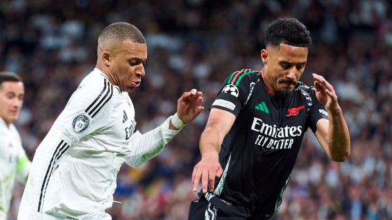 Real Madrid, en un partido contra Arsenal por Champions League Real Madrid, en un partido contra Arsenal por Champions League