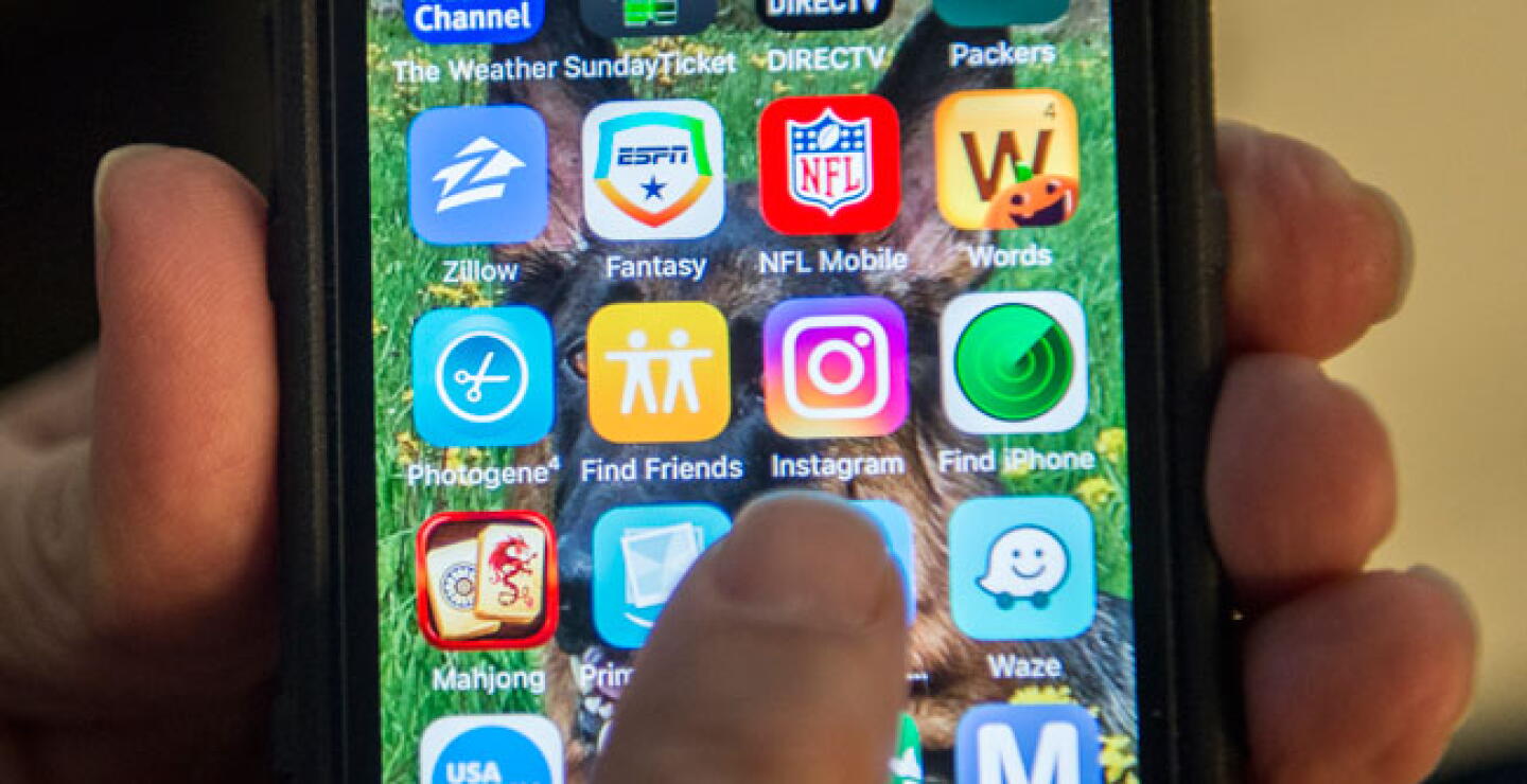 151116celular_afp.jpg
