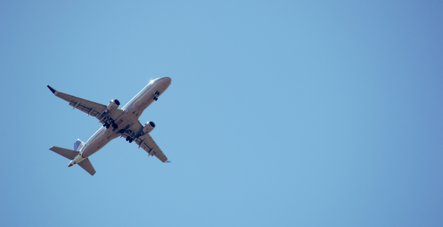 Las promociones de tiquetes baratos con estas aerolíneas aplican únicamente a destinos nacionales.