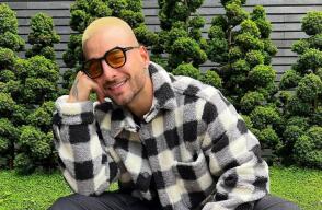 Maluma se mostró sumamente amoroso con la pareja y lo expresó en la publicación. 