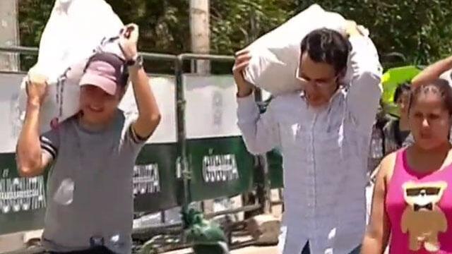 Venezolanos en Colombia creen que la mejor ayuda que puede dárseles son permisos para trabajar Venezolanos en Colombia creen que la mejor ayuda que puede dárseles son permisos para trabajar