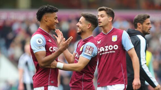 Aston Villa celebra la victoria 1-0 frente al Fulham, en la Premier League. Aston Villa celebra la victoria 1-0 frente al Fulham, en la Premier League.