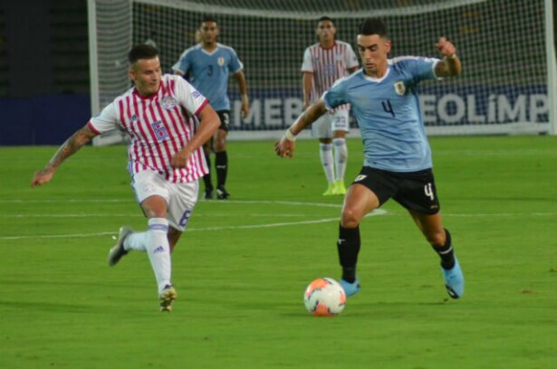 329022_Uruguay vs Paraguay