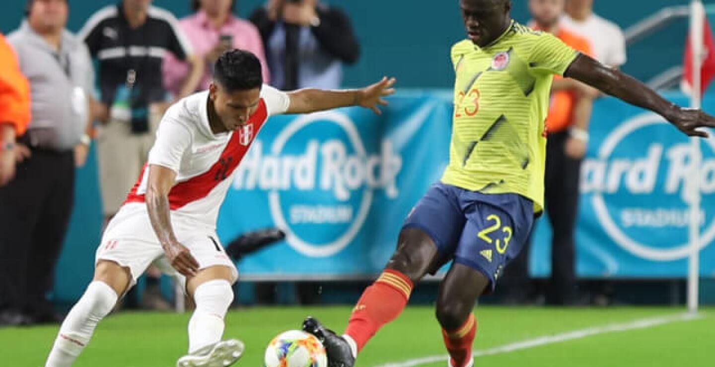 325344_Selección Colombia